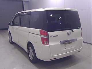 HONDA STEP WAGON 2010