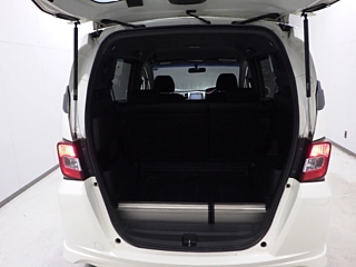 HONDA FREED 2011