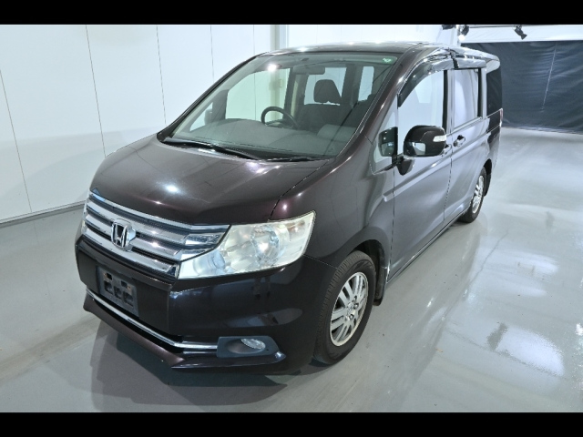 HONDA STEP WAGON 2012