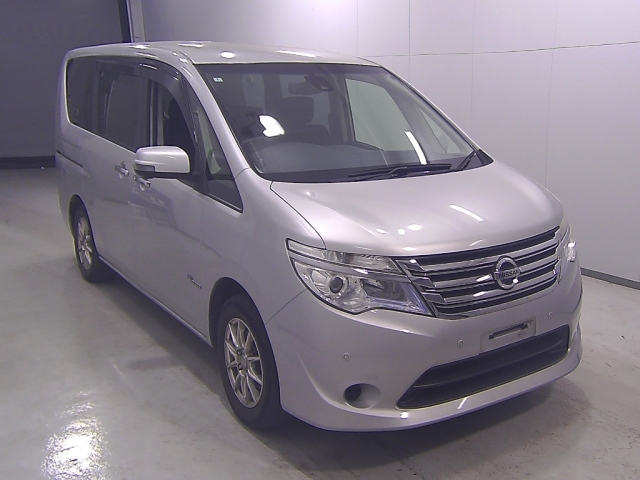 NISSAN SERENA 2014