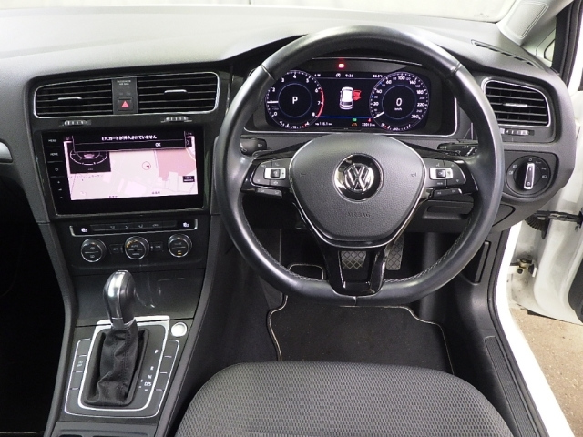 VOLKSWAGEN GOLF 2018