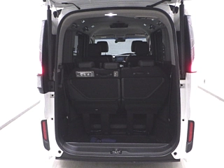 HONDA STEP WAGON 2015