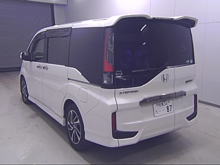 HONDA STEP WAGON 2015