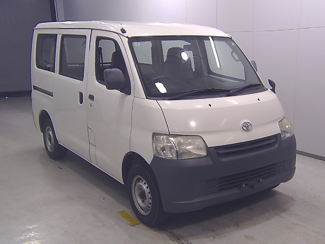 TOYOTA TOWN ACE VAN 2012