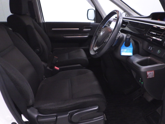 HONDA STEP WAGON 2022