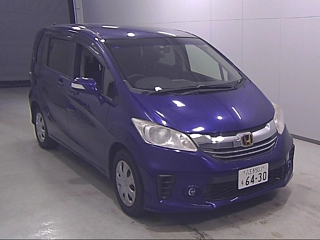 HONDA FREED 2015