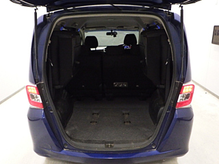 HONDA FREED 2015