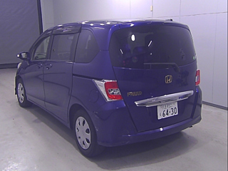 HONDA FREED 2015