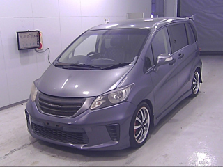 HONDA FREED 2010