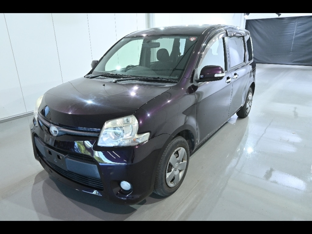 TOYOTA SIENTA 2012