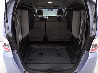HONDA FREED 2012