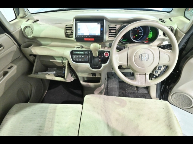 HONDA N BOX 2016