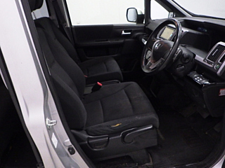 HONDA STEP WAGON 2012