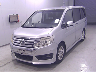 HONDA STEP WAGON 2012
