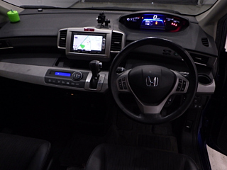 HONDA FREED 2014