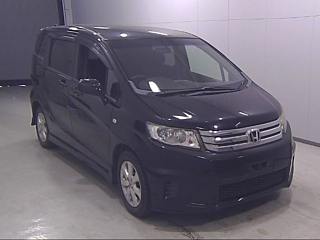 HONDA FREED 2011