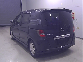HONDA FREED 2011