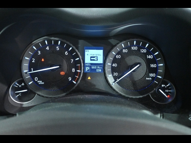 NISSAN FUGA 2016