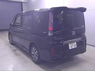 HONDA STEP WAGON 2015