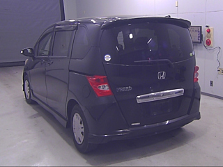HONDA FREED 2008