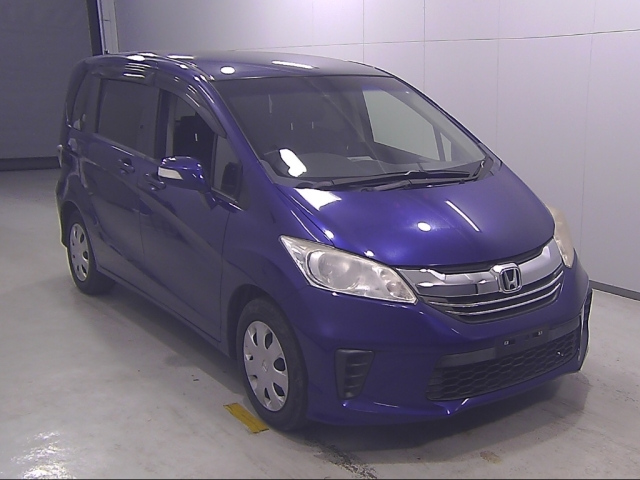 HONDA FREED 2016