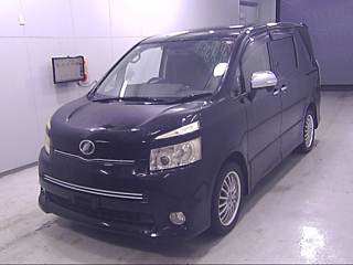TOYOTA VOXY 2008