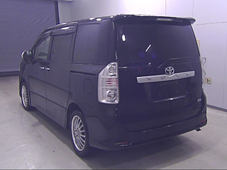 TOYOTA VOXY 2008