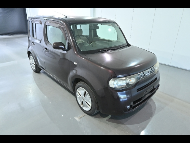 NISSAN CUBE 2010