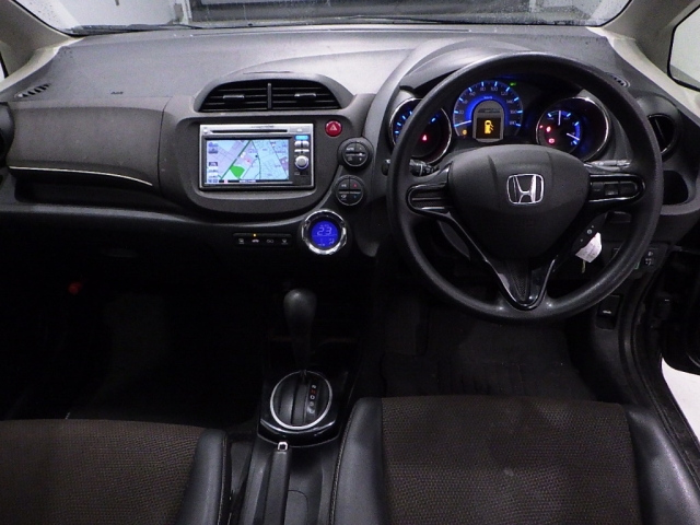 HONDA FIT SHUTTLE 2012