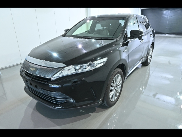 TOYOTA HARRIER 2018