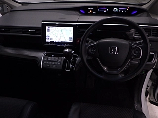 HONDA STEP WAGON 2017