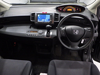 HONDA FREED 2008