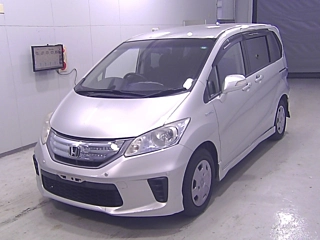 HONDA FREED 2011
