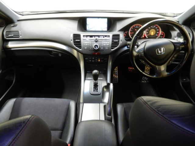 HONDA ACCORD WAGON 2011