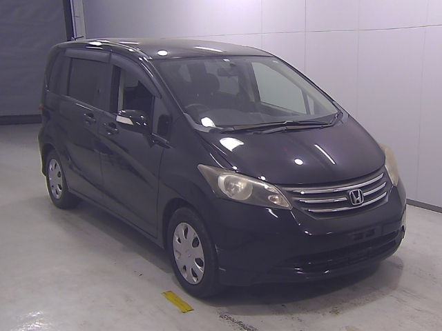 HONDA FREED 2010