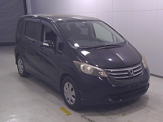 HONDA FREED 2010