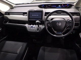 HONDA FREED 2017