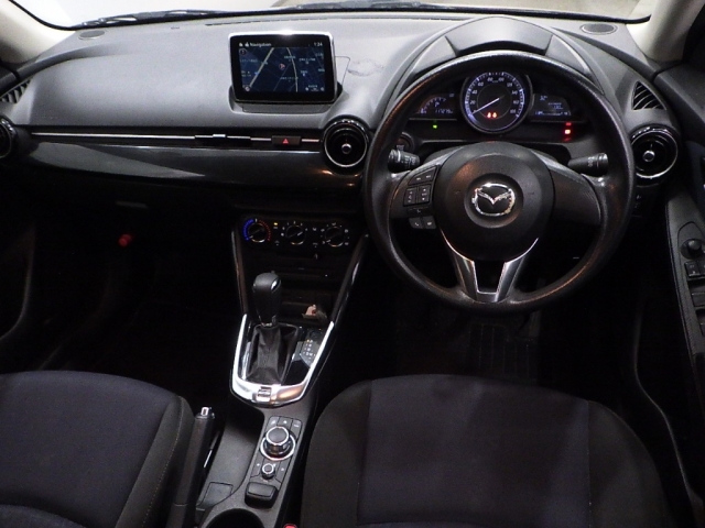 MAZDA DEMIO 2016