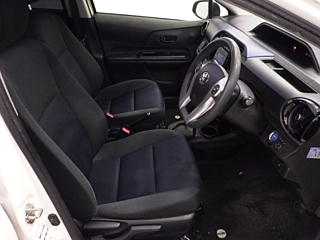 TOYOTA AQUA 2015