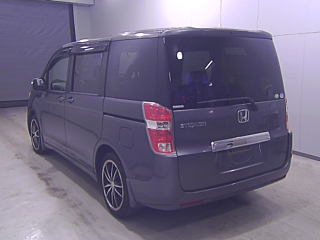 HONDA STEP WAGON 2010