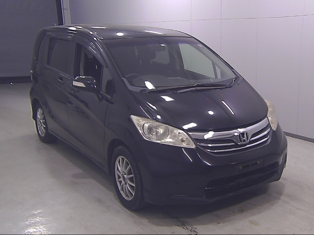 HONDA FREED 2012