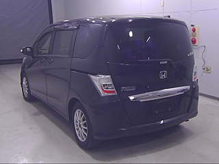 HONDA FREED 2012