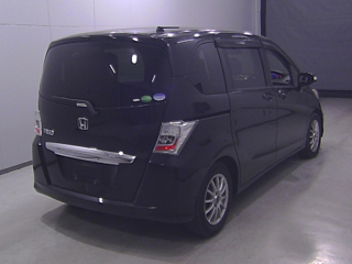 HONDA FREED 2012