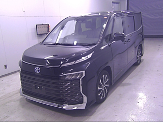 TOYOTA VOXY 2023