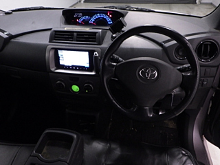 TOYOTA BB 2009