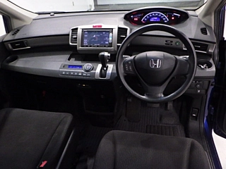 HONDA FREED 2014