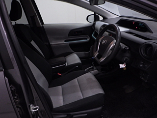 TOYOTA AQUA 2012