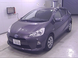 TOYOTA AQUA 2013