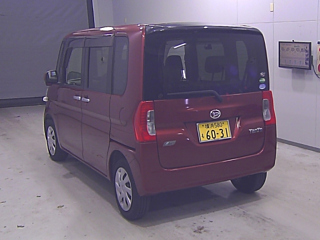 DAIHATSU TANTO 2015