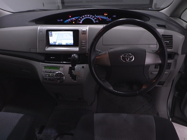 TOYOTA ESTIMA 2008